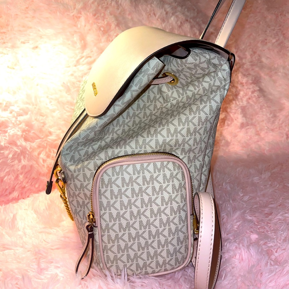 Cream colored Michael Kors Backpack - Picture 3 of 8